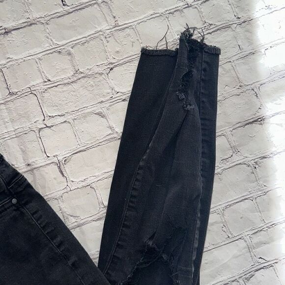 Refuge Black Skinny Jeans - Picture 3 of 6